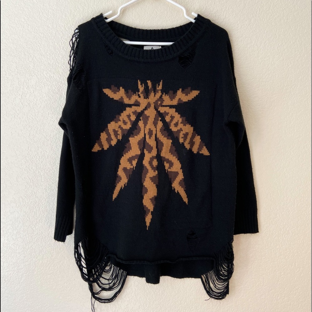 Unif leopard weed leaf distressed sweater